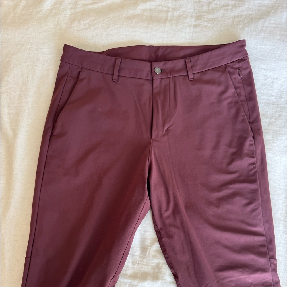 Lululemon Commission slim. 34x30. Great shape!